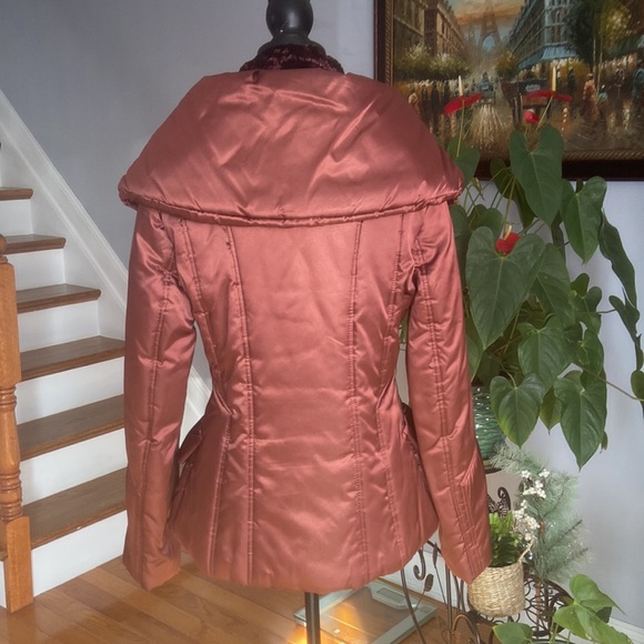 jacket - Picture 5 of 13